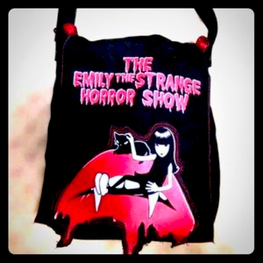 Looking for any of theses Emily the strange bags
